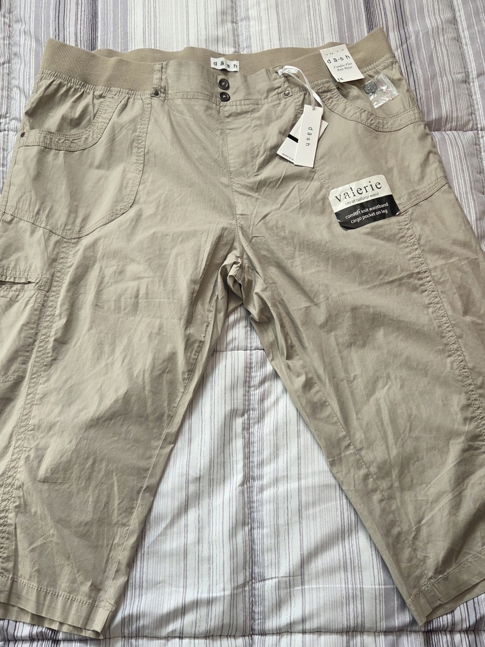 da-sh Women's Valerie 20" Drawstring Hem Cargo Pocket Capri Pants - (NWT)
